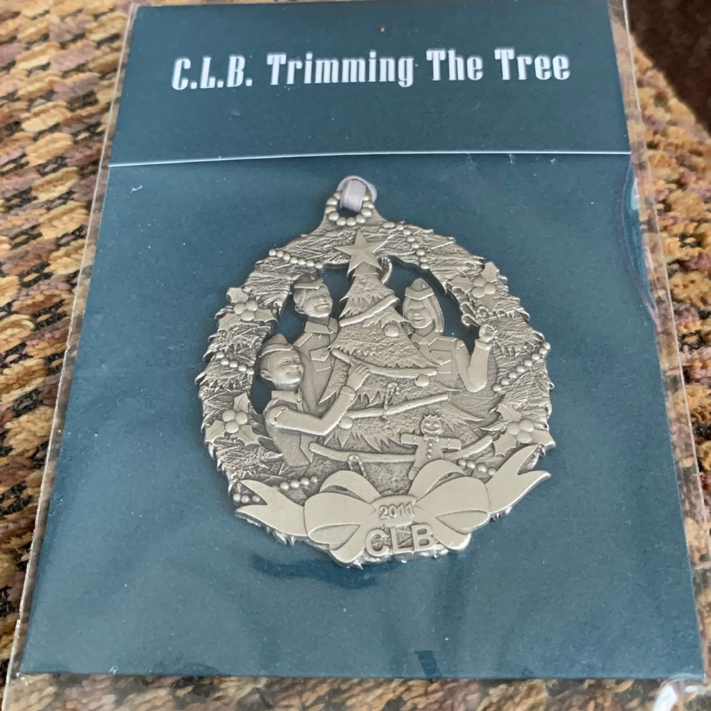 CLB Trimming The Tree Ornament